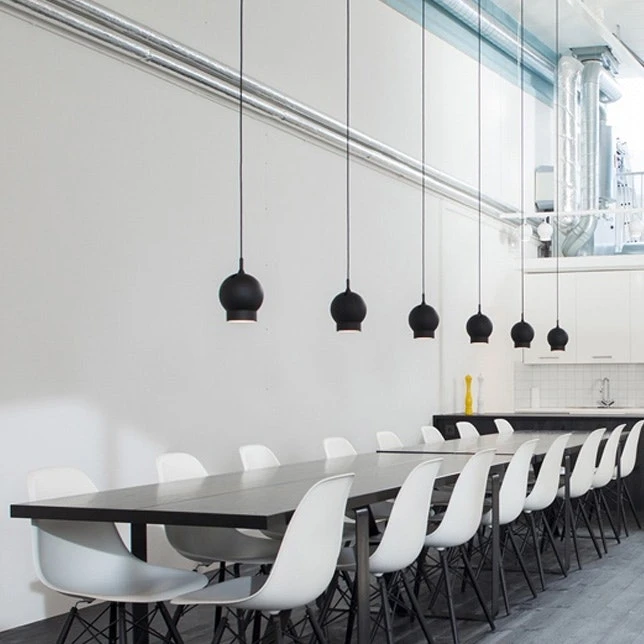 Ogle Pendant S, Black 5 Ogle Pendant S, Black - Image 3