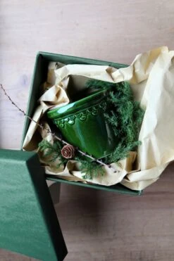 Bergs Potter Copenhagen Pot Green, 14 Cm 9 Bergs Potter Copenhagen Pot Green, 14 Cm -Gubi Furni Sales bergs potter copenhagen pot green 20