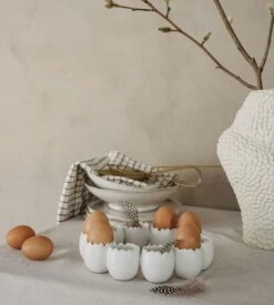 Wreath Easter Decoration Ø25 Cm, White -Gubi Furni Sales cooee design wreath easter decoration 25 cm 3