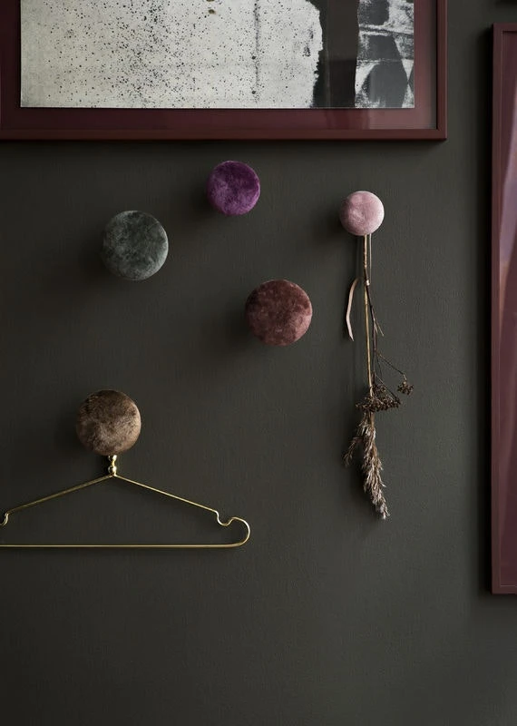 Cozy Living Helene Velvet Hook L, Army 4 Cozy Living Helene Velvet Hook L, Army - Image 2