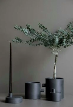 DBKD Knob Pot 17x18 Cm, Cast Iron -Gubi Furni Sales dbkd knob pot cast iron 1