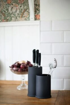 Dorre Wide Knife Blocks & Utensil Holder, Black -Gubi Furni Sales dorre wide knife blocks utensil holder black 3