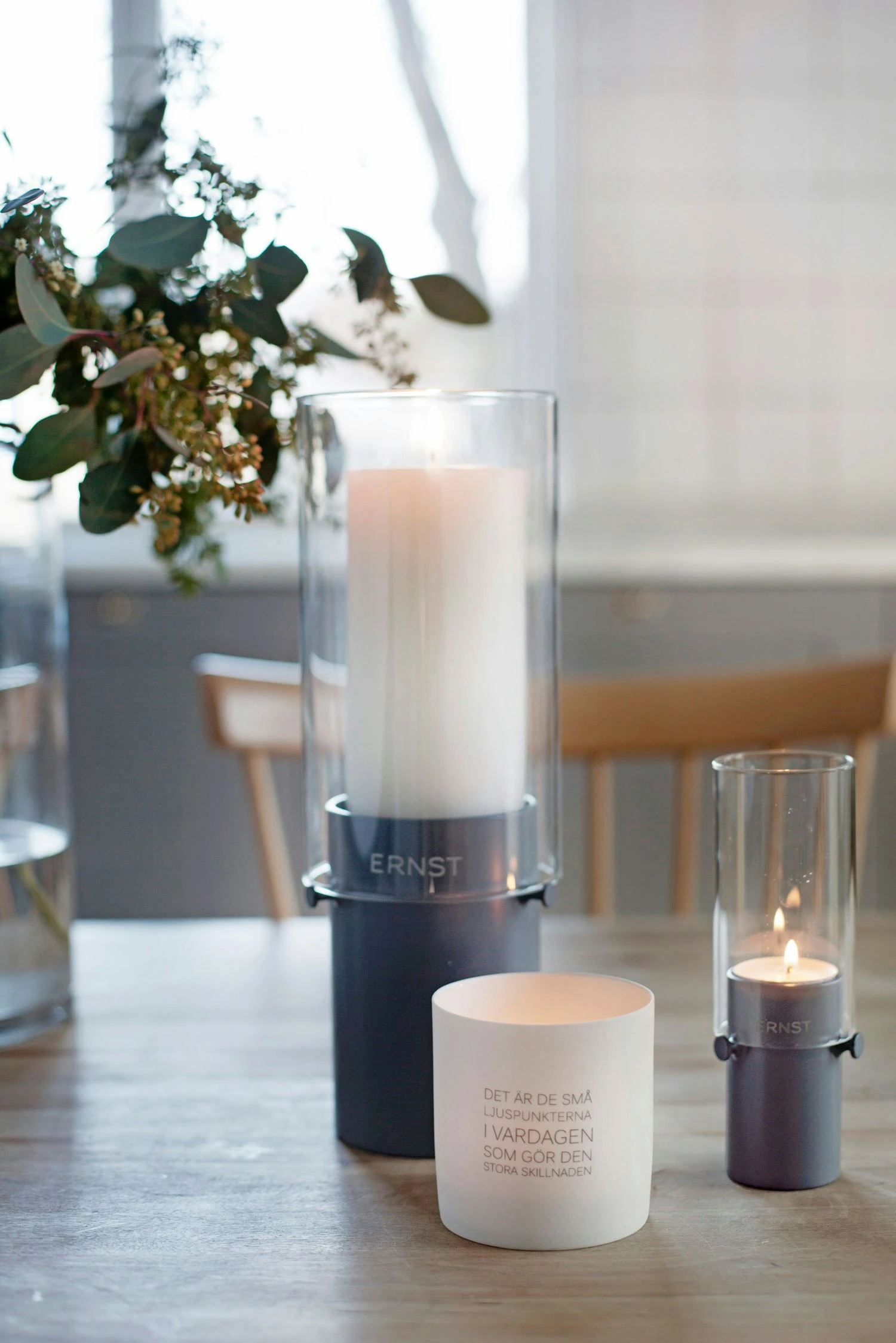 Ernst Quote Candle Holder, ”I Det Enkla” White 5 Ernst Quote Candle Holder, ”I Det Enkla” White - Image 3