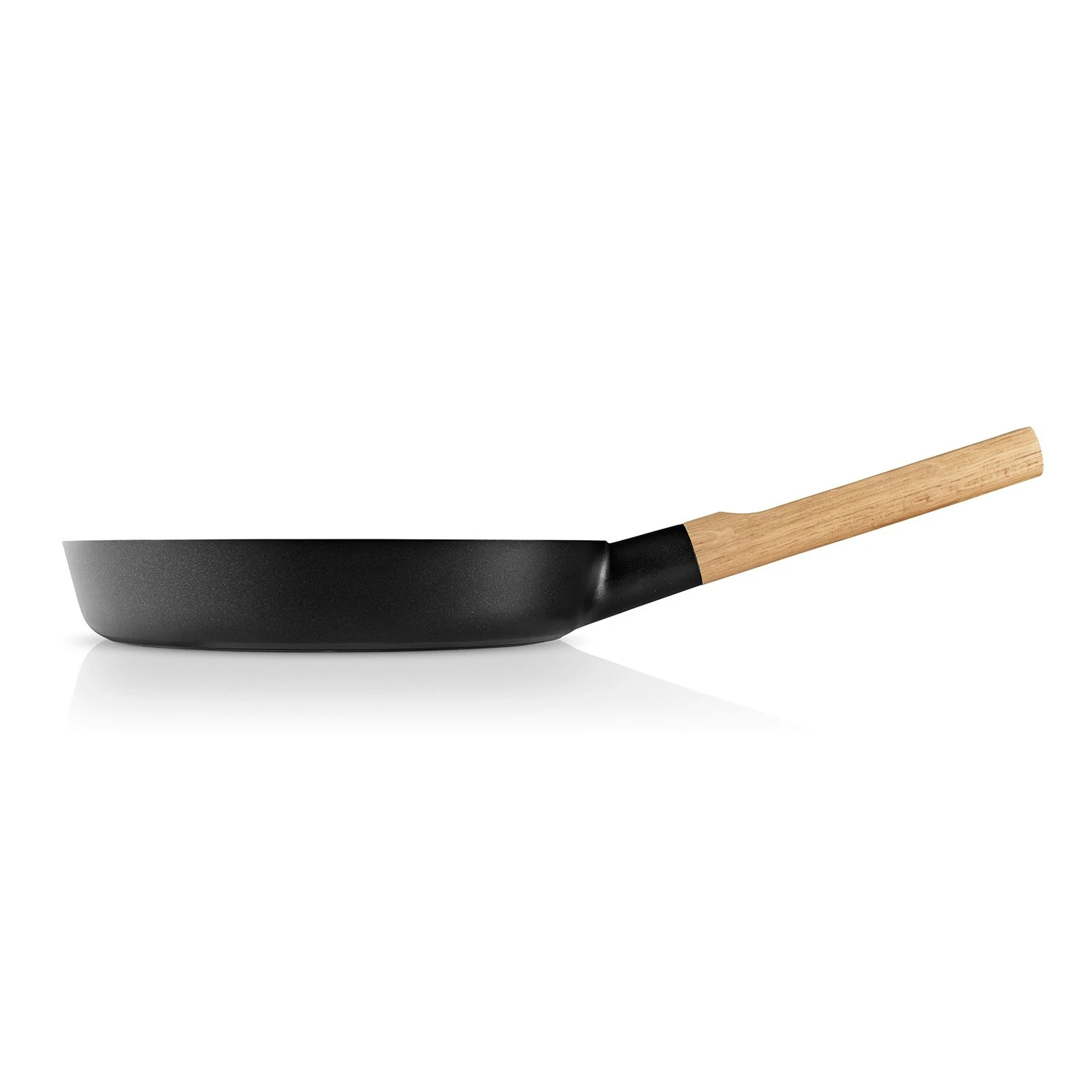 Eva Solo Nordic Kitchen Frying Pan, 24 Cm 4 Eva Solo Nordic Kitchen Frying Pan, 24 Cm - Image 2