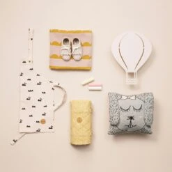 Air Balloon Wall Lamp, Oiled Oak -Gubi Furni Sales ferm living kids air balloon lamp 2