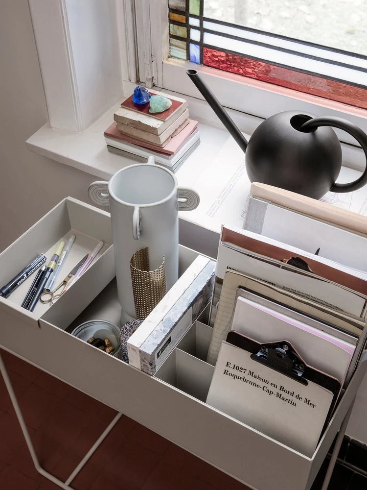 Ferm LIVING Plant Box Flower Box 60x65 Cm, Warm Grey 5 Ferm LIVING Plant Box Flower Box 60x65 Cm, Warm Grey - Image 3