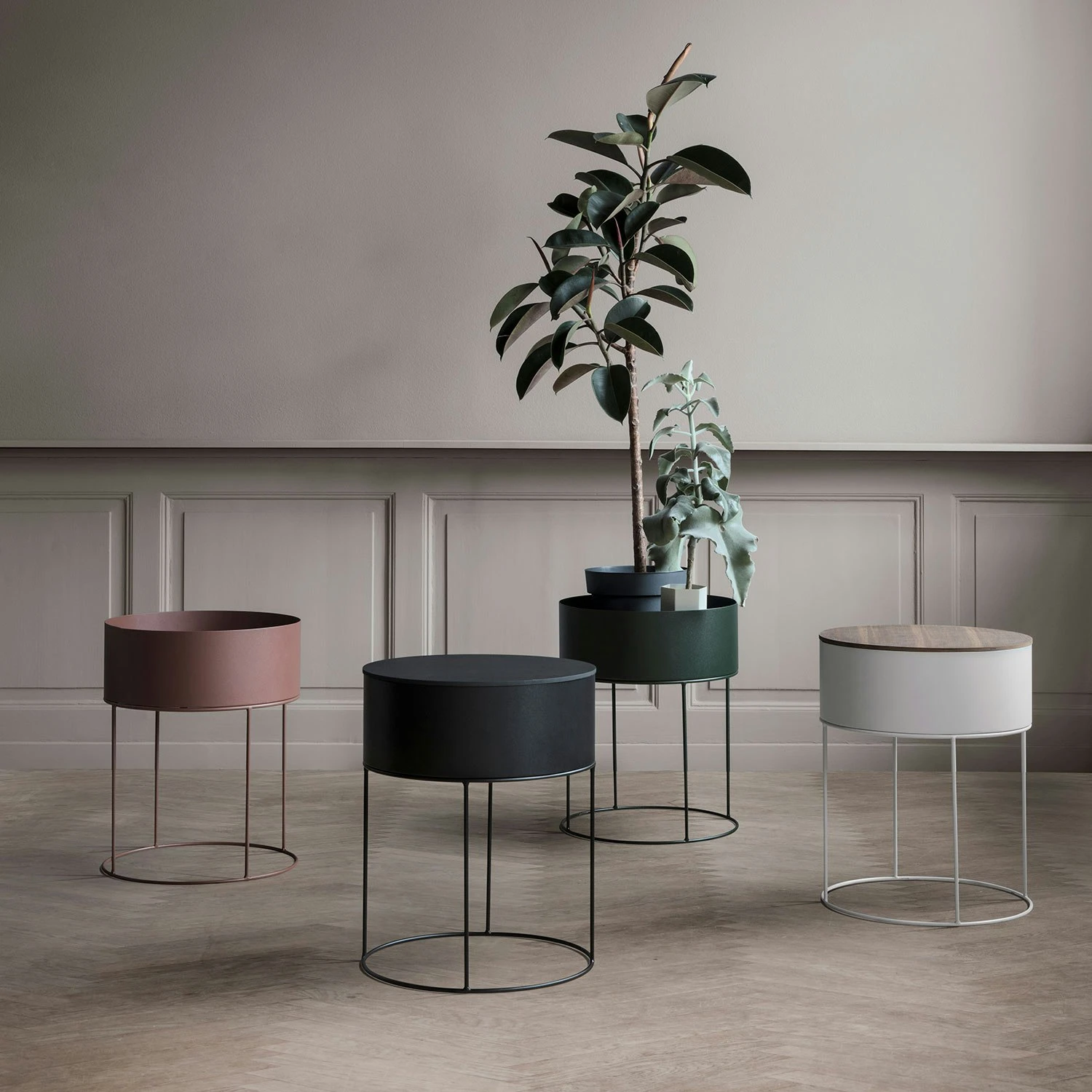 Ferm LIVING Plant Box Round, Light Grey 5 Ferm LIVING Plant Box Round, Light Grey - Image 3