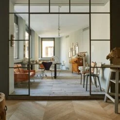 Fritz Hansen Kaiser Idell 6631-T Table Lamp, Black -Gubi Furni Sales fritz hansen kaiser idell 6631 t table lamp 4