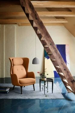 Fritz Hansen Tray Table, Oak -Gubi Furni Sales fritz hansen tray table 5