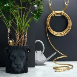 Lion Pot L, Black 7 Lion Pot L, Black -Gubi Furni Sales garden glory lion pot l 2