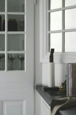 GEJST Grab Kitchen Roll Holder Oak, Smoked 10 GEJST Grab Kitchen Roll Holder Oak, Smoked -Gubi Furni Sales gejst grab kitchen roll holder oak 24