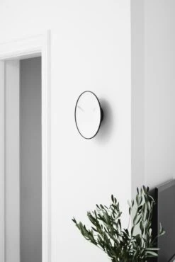GEJST Momentt Wall Clock Ø30 Cm -Gubi Furni Sales gejst momentt wall clock 30 cm 3