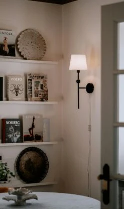 Globen Lighting Astrid Wall Lamp, Black -Gubi Furni Sales globen lighting astrid wall lamp brushed brass 6