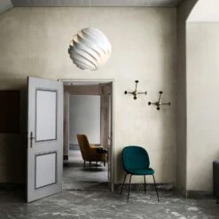 Gubi Beetle Dining Chair, Black, PG2, Li.Bouclé 004 -Gubi Furni Sales gubi beetle dining chair legs black pg2 2 1