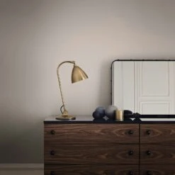 Gubi Bestlite BL2 Table Lamp, Brass/Black -Gubi Furni Sales gubi bestlite bl2 table lamp 1