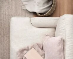 Gubi Flaneur Sofa FC 2,5-Seater, Legs Black / Hot Madison 419 Off White -Gubi Furni Sales gubi flaneur sofa fc black hot madison 419 off white 1