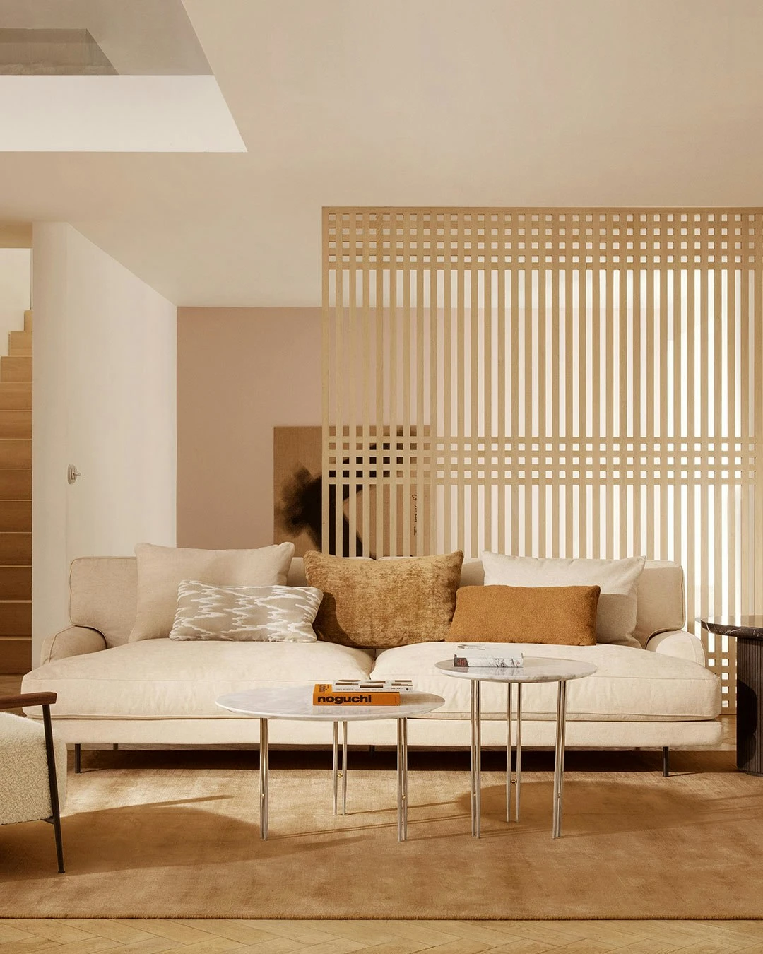 Gubi Flaneur Sofa FC 2-Seater, Leg Brass / Hot Madison 073 Beige 5 Gubi Flaneur Sofa FC 2-Seater, Leg Brass / Hot Madison 073 Beige - Image 3