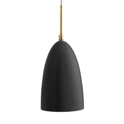 Gubi Gräshoppa Pendant, Jet-Black