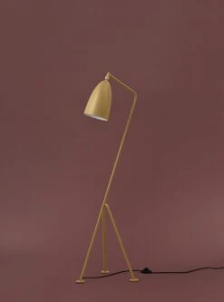Gubi Gräshoppa Floor Lamp, Olive Brown -Gubi Furni Sales gubi grasshopper floor lamp 18