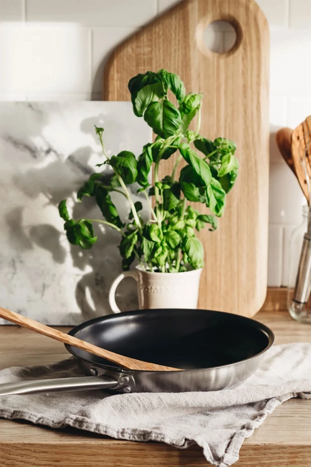 Heirol Cerasafe Pro Frying Pan 24 Cm 5 Heirol Cerasafe Pro Frying Pan 24 Cm - Image 3