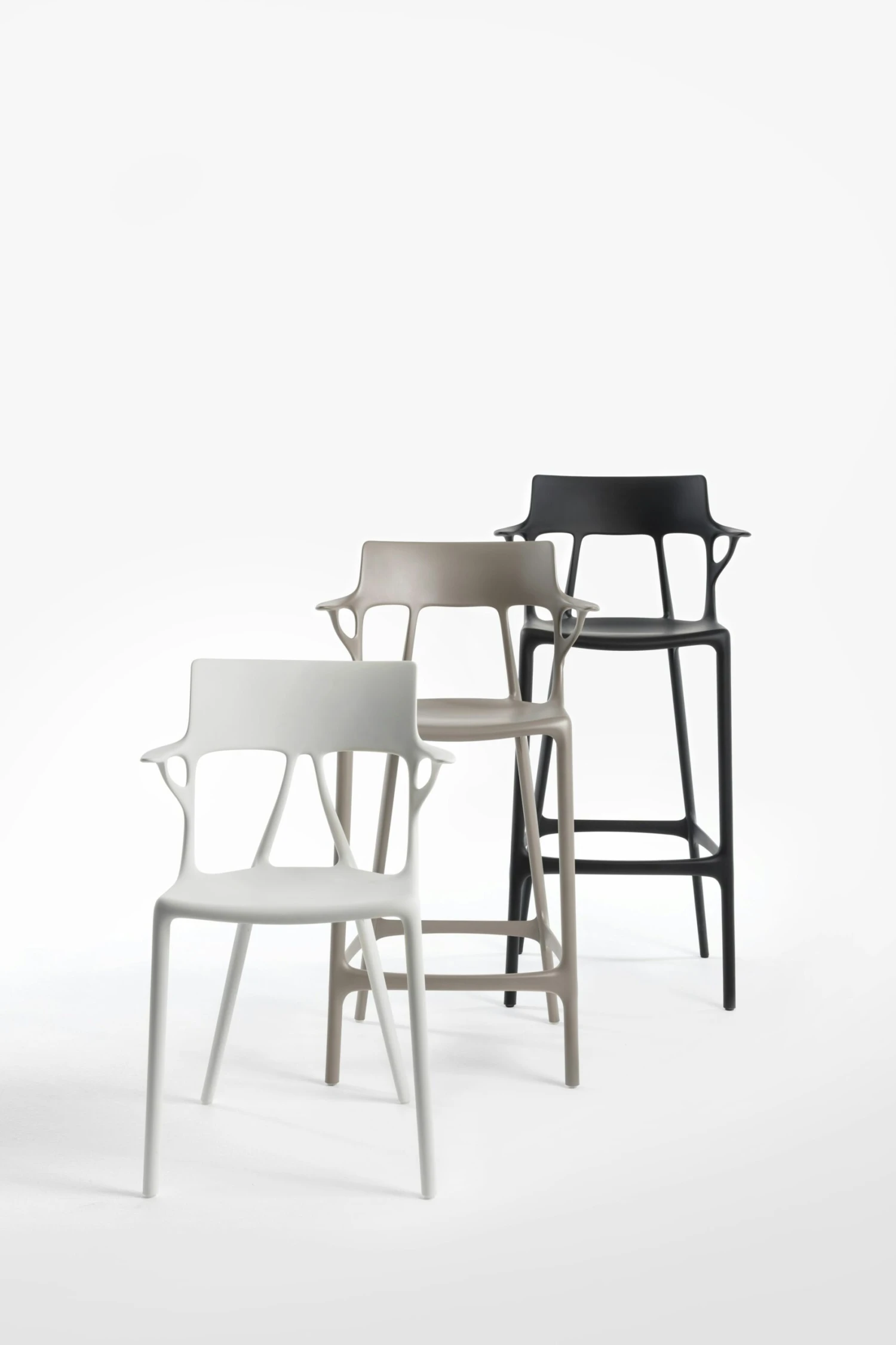 Kartell A.I. Bar Stool Recycled 65 Cm, Grey 7 Kartell A.I. Bar Stool Recycled 65 Cm, Grey - Image 5