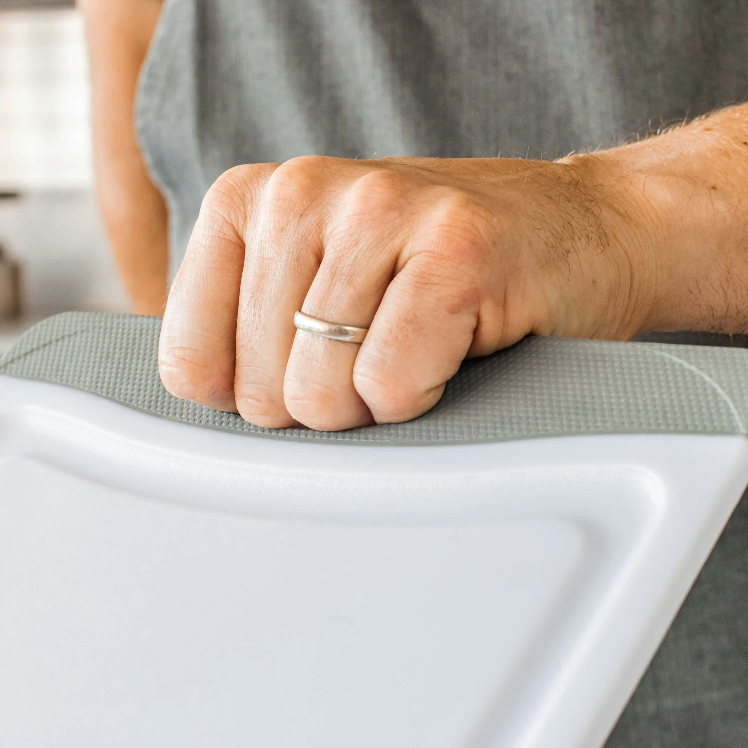 Kitchen Craft MasterClass Anti-microbial Cutting Board, 30,5x43 Cm 8 Kitchen Craft MasterClass Anti-microbial Cutting Board, 30,5x43 Cm - Image 6