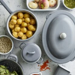 Kockums Jernverk Pot 0,7 L, Grey -Gubi Furni Sales kockums jernverk pot 07 l 6