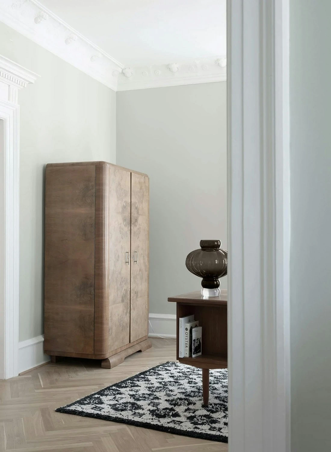 Balloon 03 Vase 40 Cm Smoke 4 Balloon 03 Vase 40 Cm Smoke - Image 2