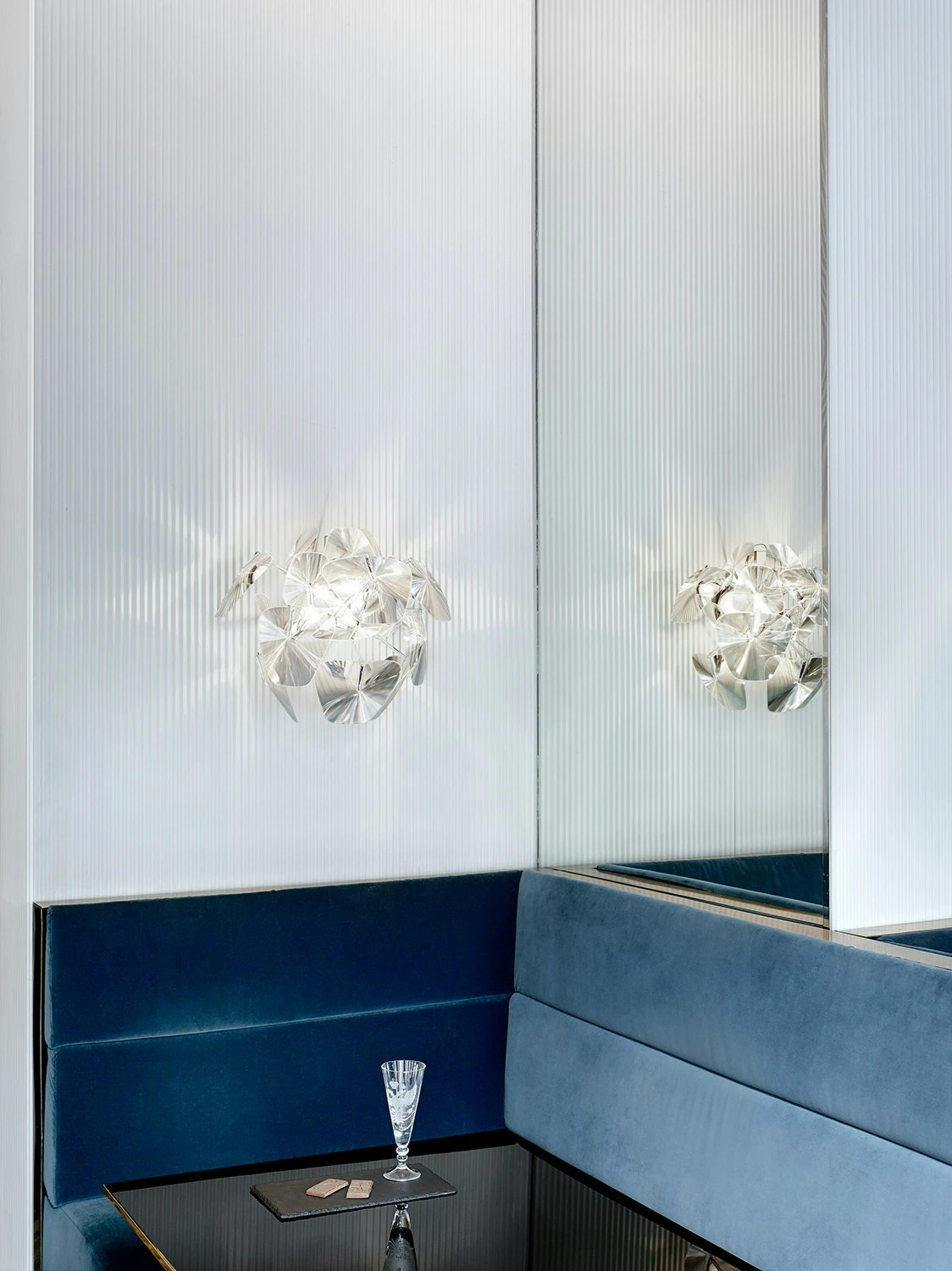 Luceplan Hope Wall Lamp 7 Luceplan Hope Wall Lamp - Image 5