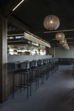 Knit-Wit Pendant Oval 57 Cm, Silver -Gubi Furni Sales made by hand knit wit 26