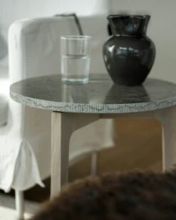 Höllviken Side Table Ø45x50 Cm, White Pigmented Oak/Limestone -Gubi Furni Sales mavis hollviken side table 45x50 cm 0