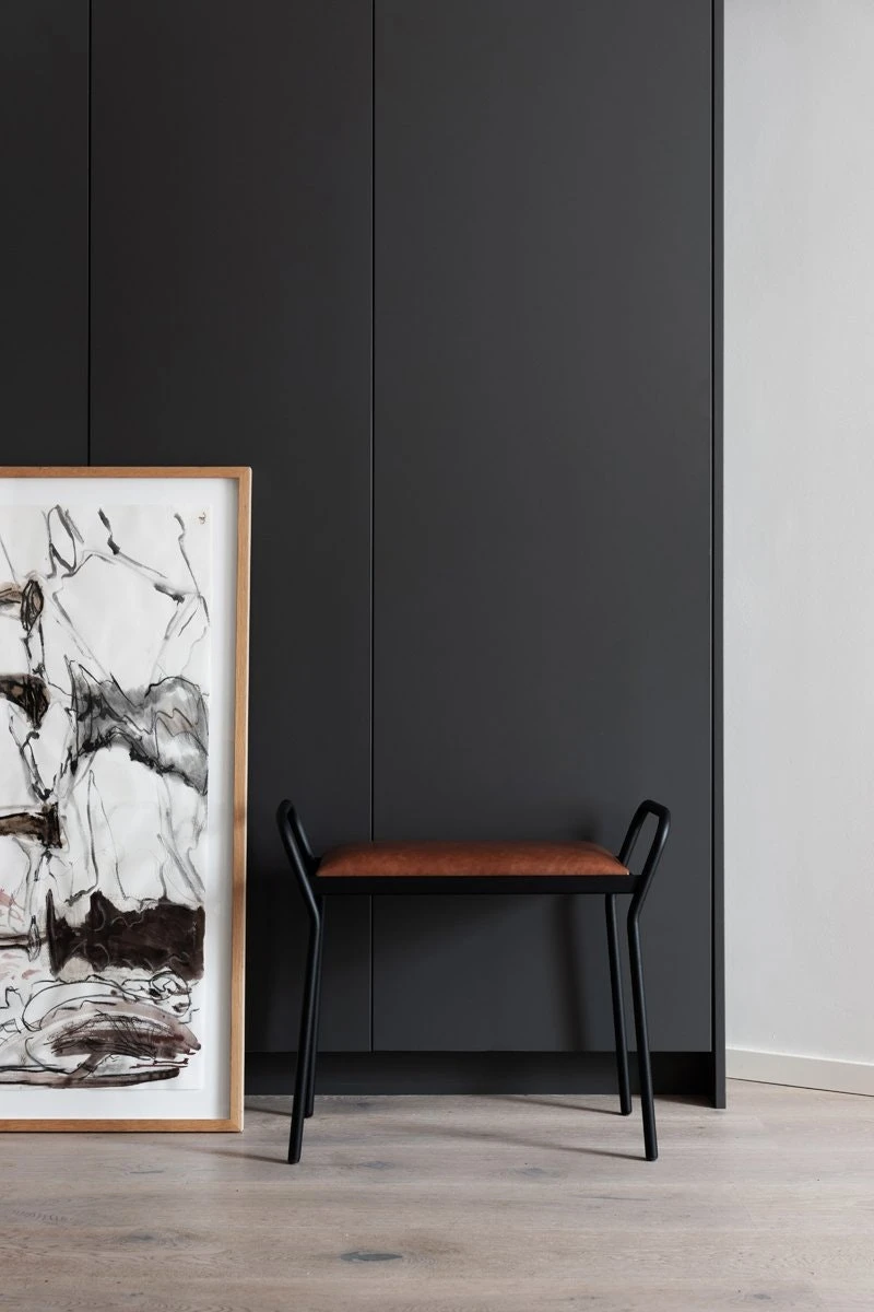 Maze Anyone Stool, Black/Vintage Cognac 6 Maze Anyone Stool, Black/Vintage Cognac - Image 4