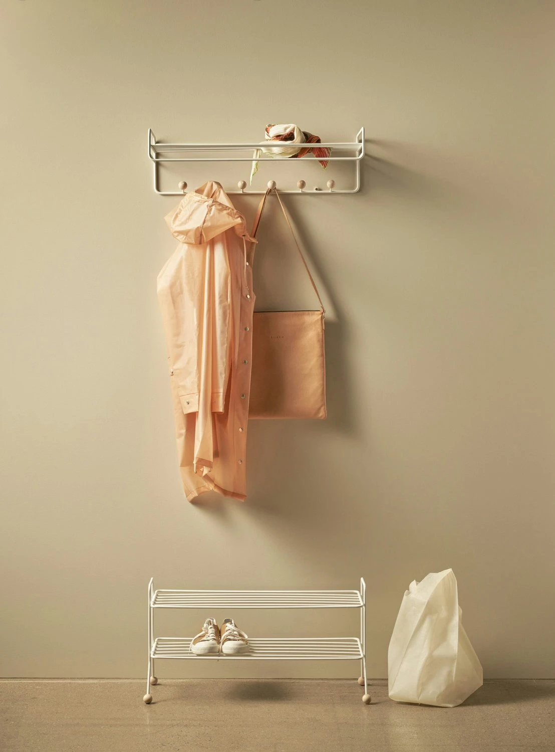 Maze Bill Hat Rack 71 Cm, White / Birch 4 Maze Bill Hat Rack 71 Cm, White / Birch - Image 2