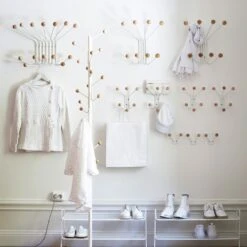 Maze Bill L Hanger, White -Gubi Furni Sales maze bill l hanger 2