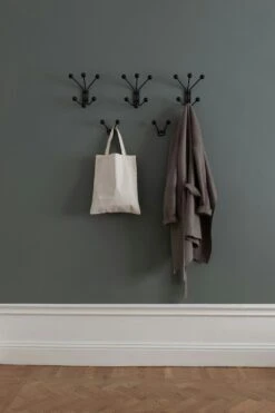 Maze Bill XS Hanger, Black 9 Maze Bill XS Hanger, Black -Gubi Furni Sales maze bill xs hanger 30