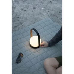 Menu Carrie Lamp, Brushed Brass -Gubi Furni Sales menu carrie lamp 9