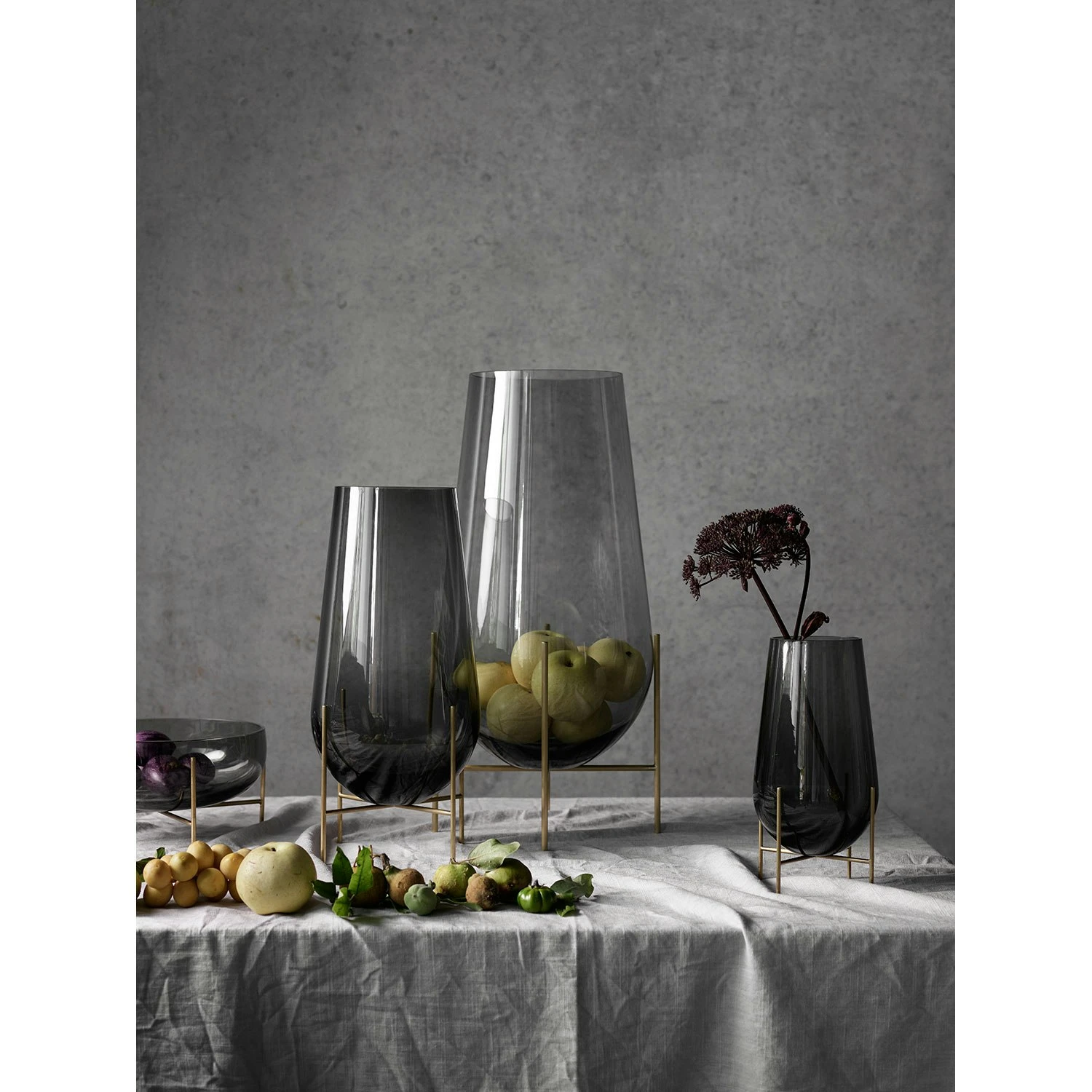 Menu Échasse Vase M, Smoked/ Brass 5 Menu Échasse Vase M, Smoked/ Brass - Image 3