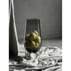 Menu Échasse Vase M, Smoked/ Brass 11 Menu Échasse Vase M, Smoked/ Brass -Gubi Furni Sales menu echasse vase m 2