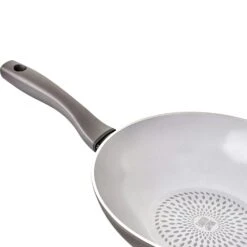 Meyer Earth Pan Wok Pan 28 Cm -Gubi Furni Sales meyer earthpan wok 28cm 4