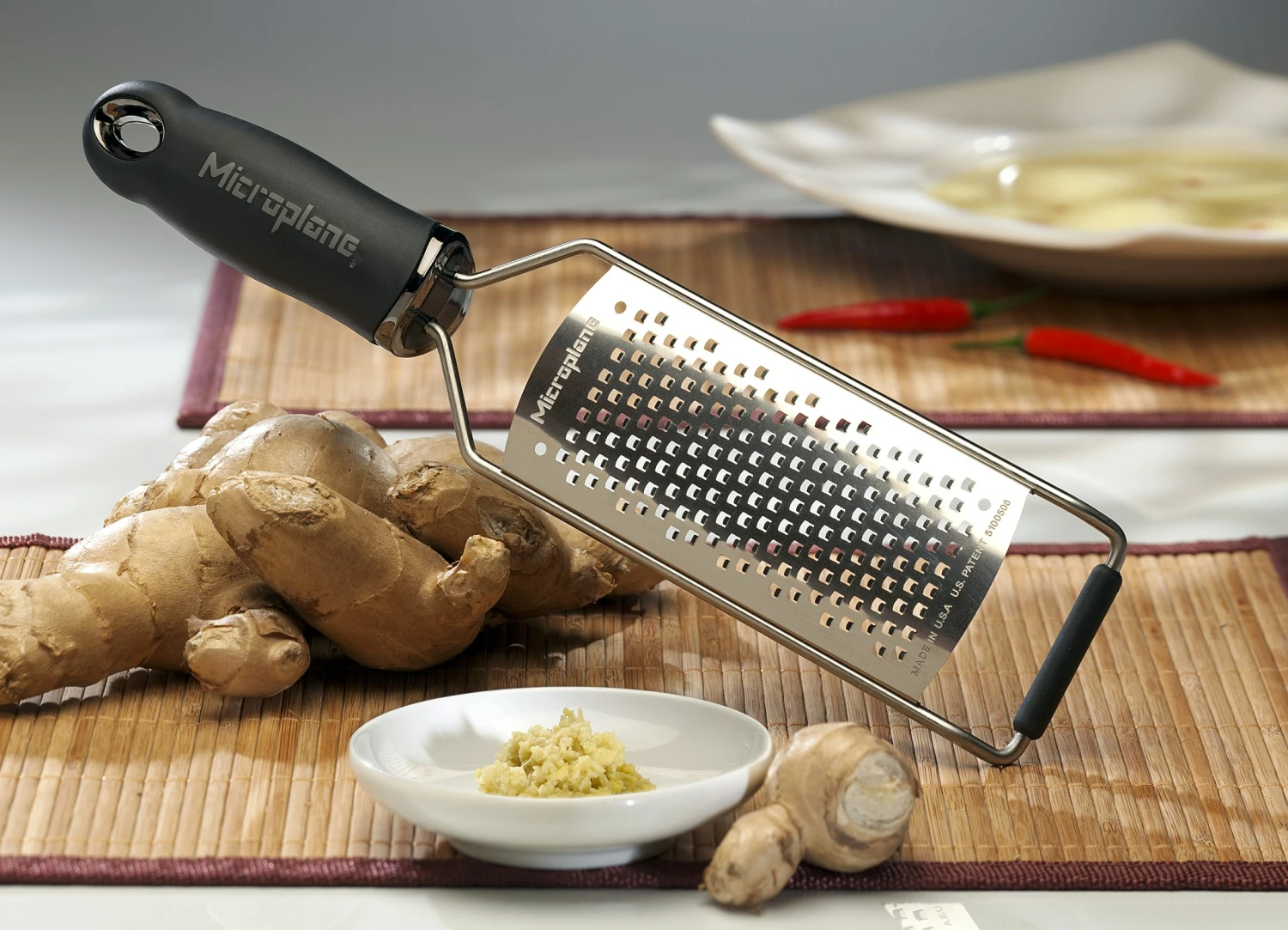 Microplane Gourmet Grater, Coarse 5 Microplane Gourmet Grater, Coarse - Image 3