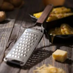 Microplane Master Gift Set Grater, 3 Pieces -Gubi Furni Sales microplane master gift set grater 3 pieces 2