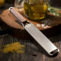 Microplane Master Gift Set Grater, 3 Pieces -Gubi Furni Sales microplane master gift set grater 3 pieces 3