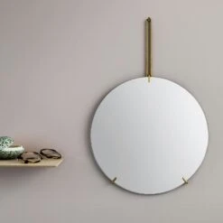 Moebe Wall Mirror Ø 30 Cm, Brass -Gubi Furni Sales moebe wall mirror brass 3 2