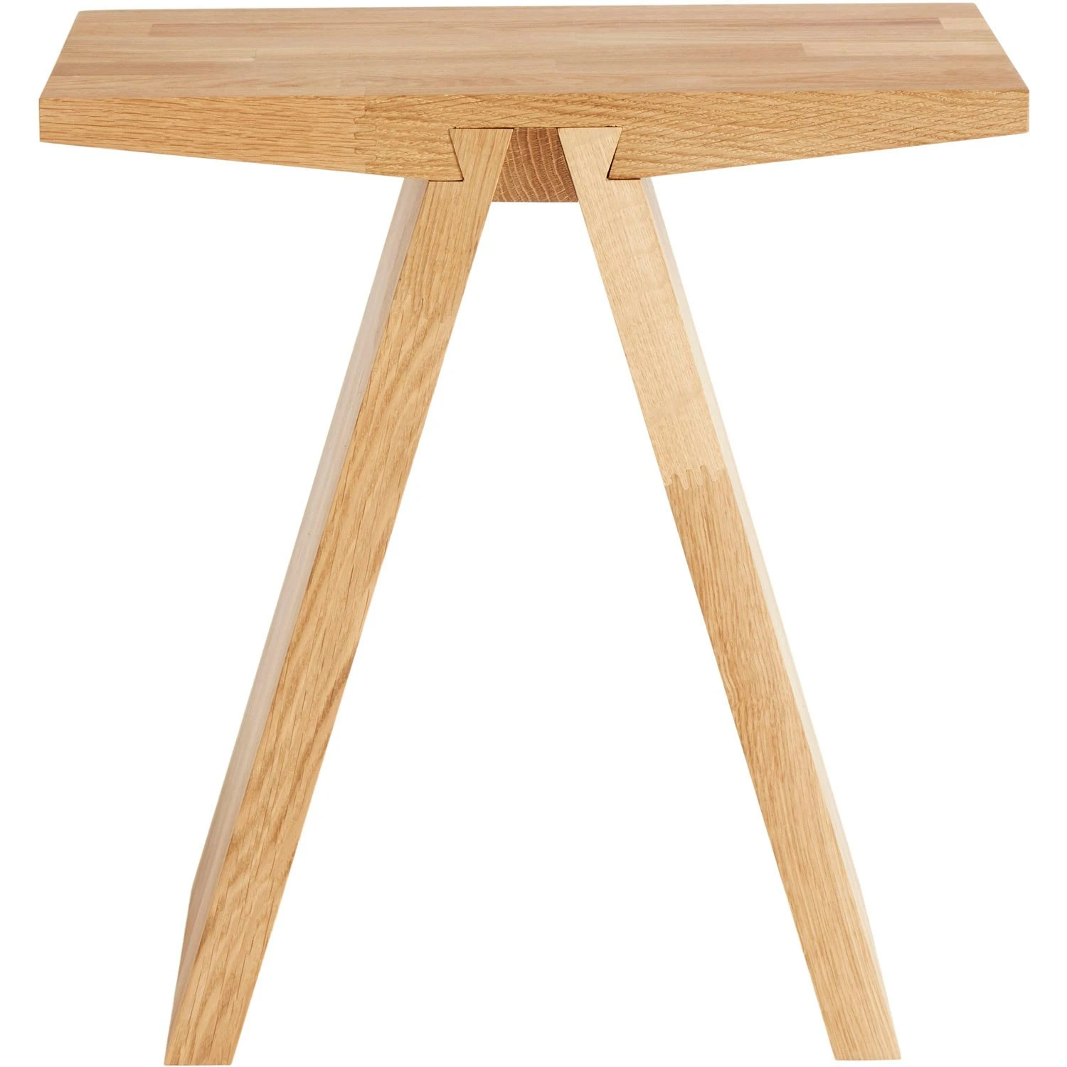 Muubs Angle Stool Solid Oak, Natural / Oil 3 Muubs Angle Stool Solid Oak, Natural / Oil