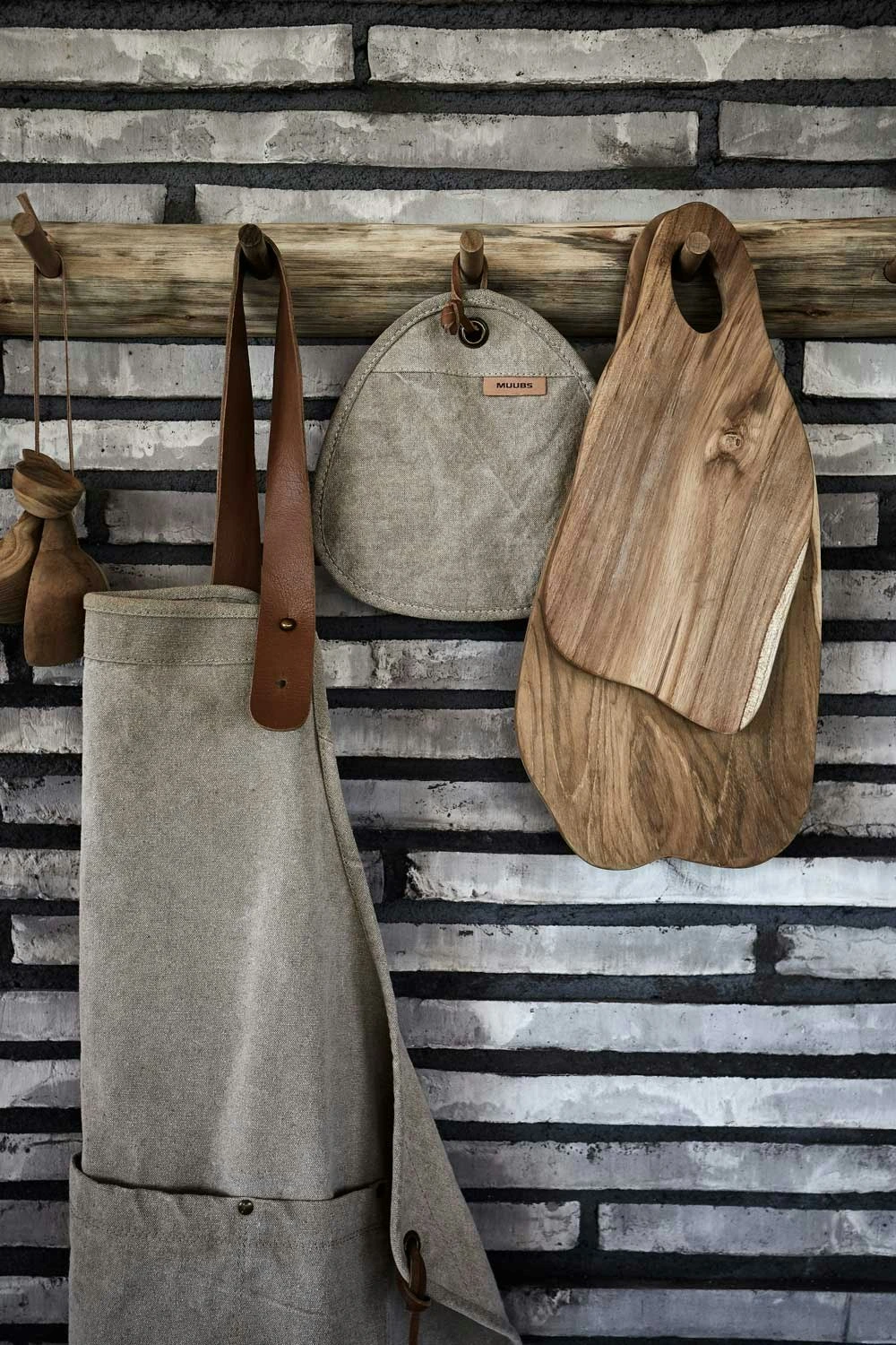 Muubs Louie Cutting Board Medium, Nature 6 Muubs Louie Cutting Board Medium, Nature - Image 4