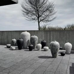 Muubs Luna Decorative Pot Grey, 25 Cm -Gubi Furni Sales muubs luna jar grey 5