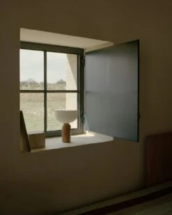 New Works Kizu Portable Table Lamp, Breccia Pernice 12 New Works Kizu Portable Table Lamp, Breccia Pernice -Gubi Furni Sales new works kizu portable table lamp 9