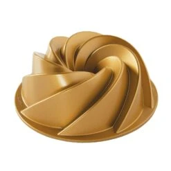 Nordic Ware 6 Cup Heritage Baking Tin