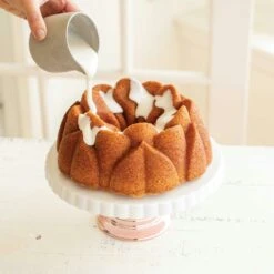 Nordic Ware Magnolia Bundt Pan Ø20 Cm -Gubi Furni Sales nordic ware magnolia bundt pan 20 cm 3