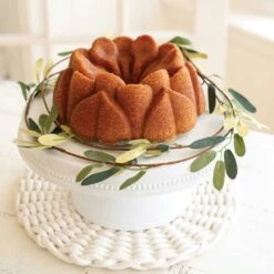 Nordic Ware Magnolia Bundt Pan Ø20 Cm -Gubi Furni Sales nordic ware magnolia bundt pan 20 cm 4